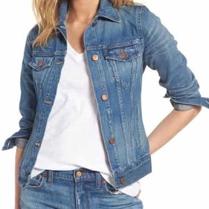 B.P. FITTED DENIM JACKET